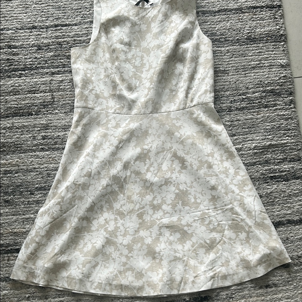 Kensie Elegant Cream Floral Dress
